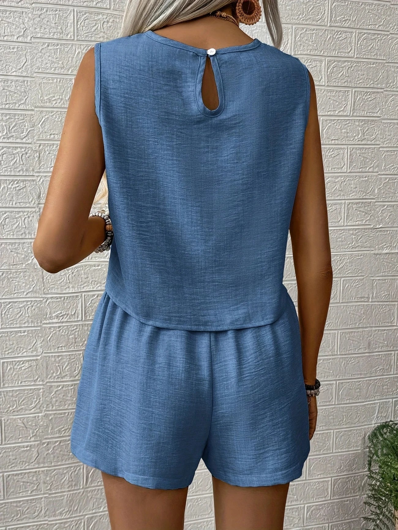 Nella | Sleeveless Round Neck Top Shorts Set