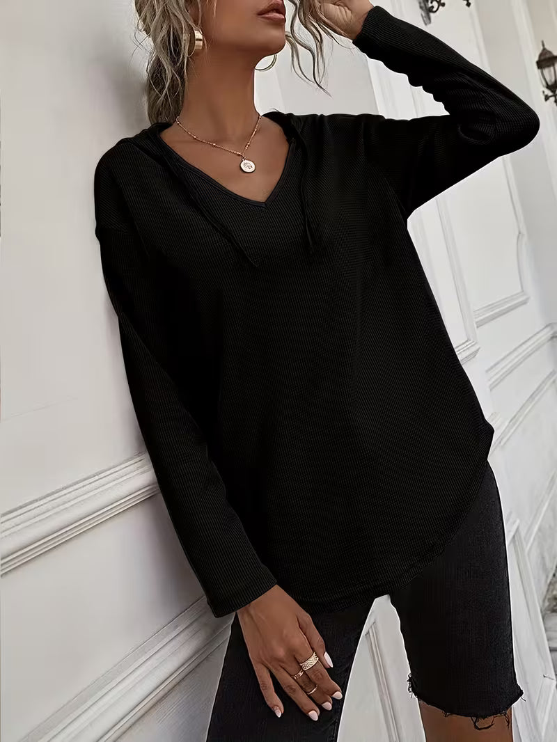 Heydi | Hooded Sweatshirt with V-Neck Curved Hem