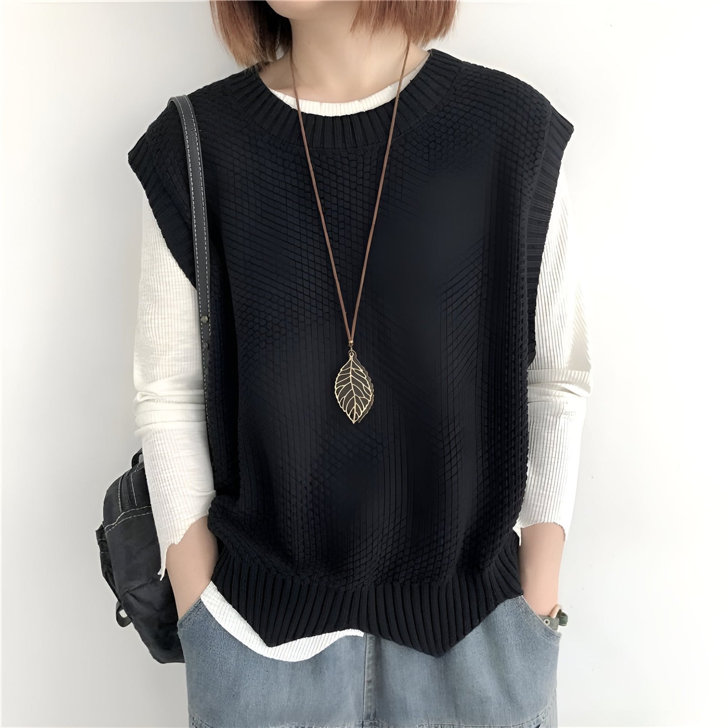 Ramona | Knitted Sleeveless Crew Neck Sweater Vest