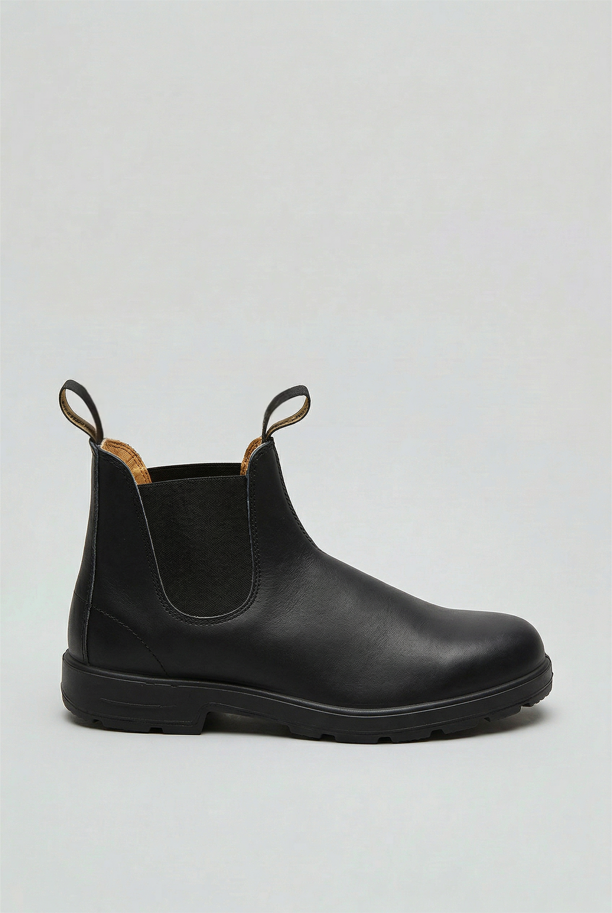 Dietrich | Chelsea Boots With Elastic Panels and Pull Loops