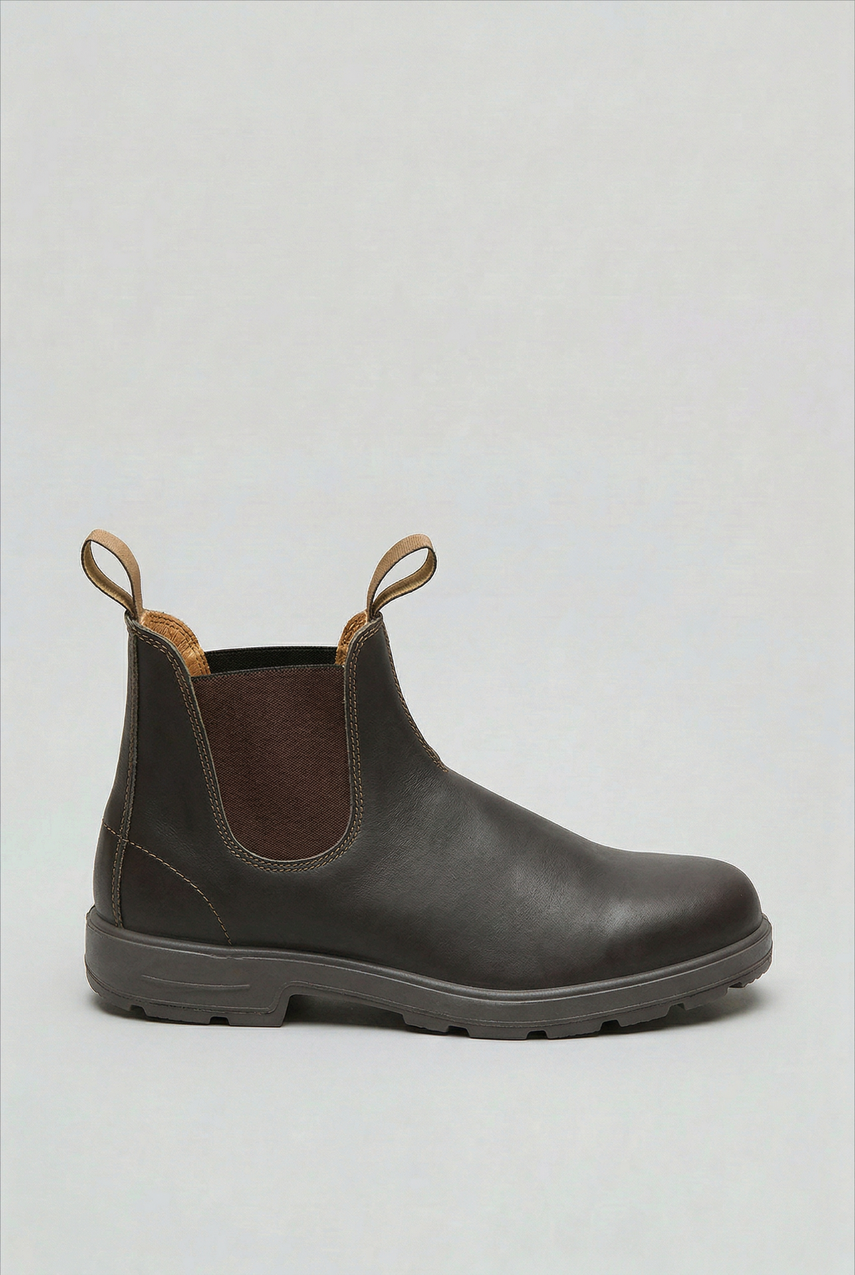 Dietrich | Chelsea Boots With Elastic Panels and Pull Loops