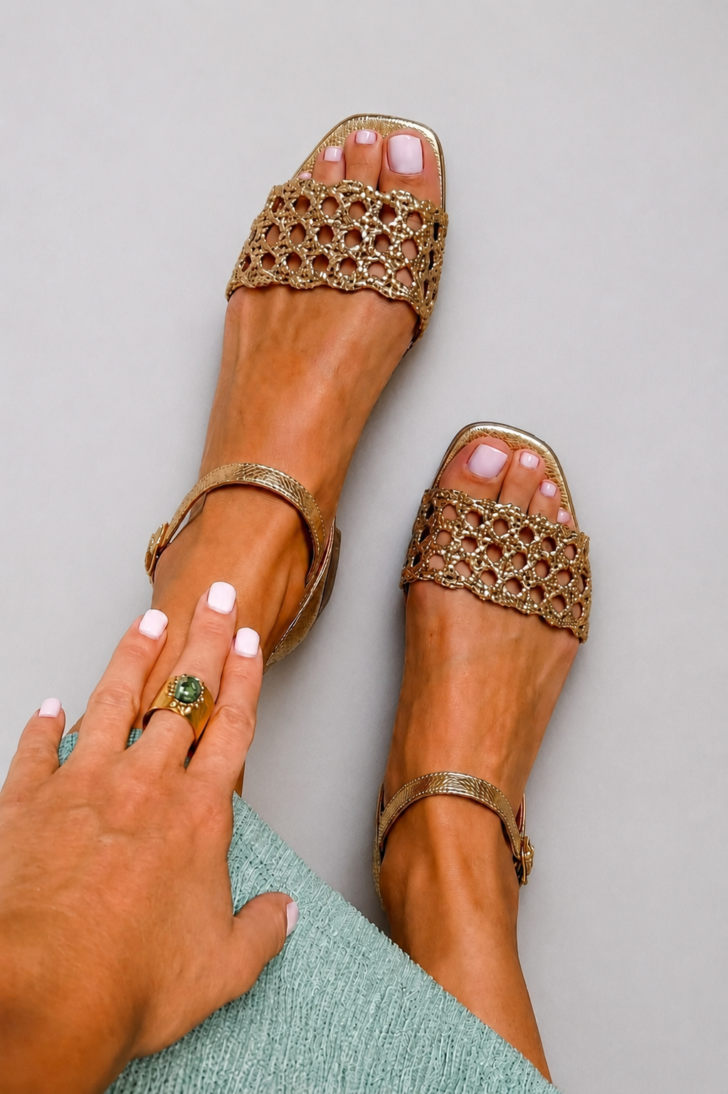 Dania | Cutout Buckle Strap Flat Sandals
