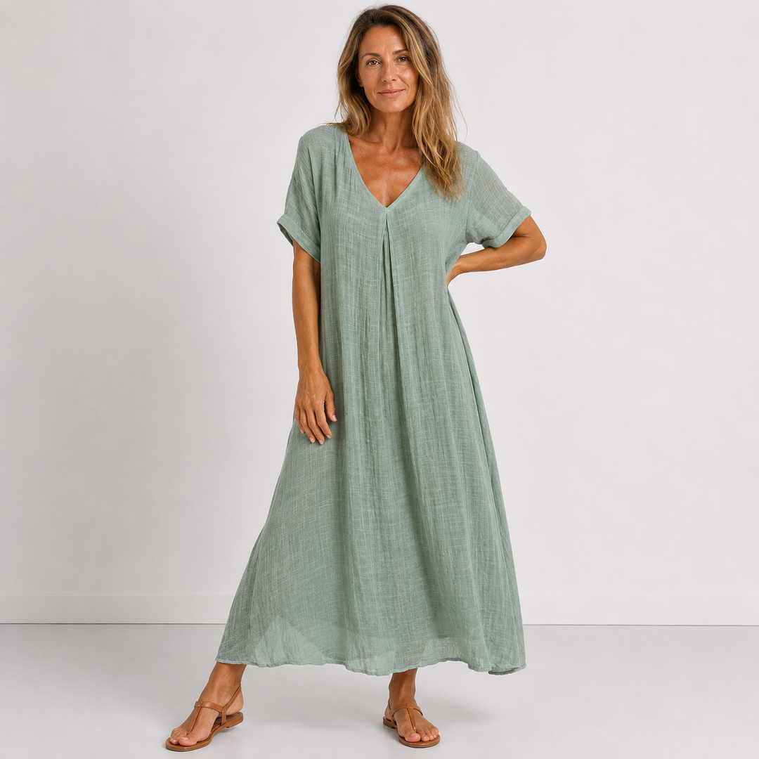 Julessa | V-Neck Short Sleeve Flowing Maxi Dress
