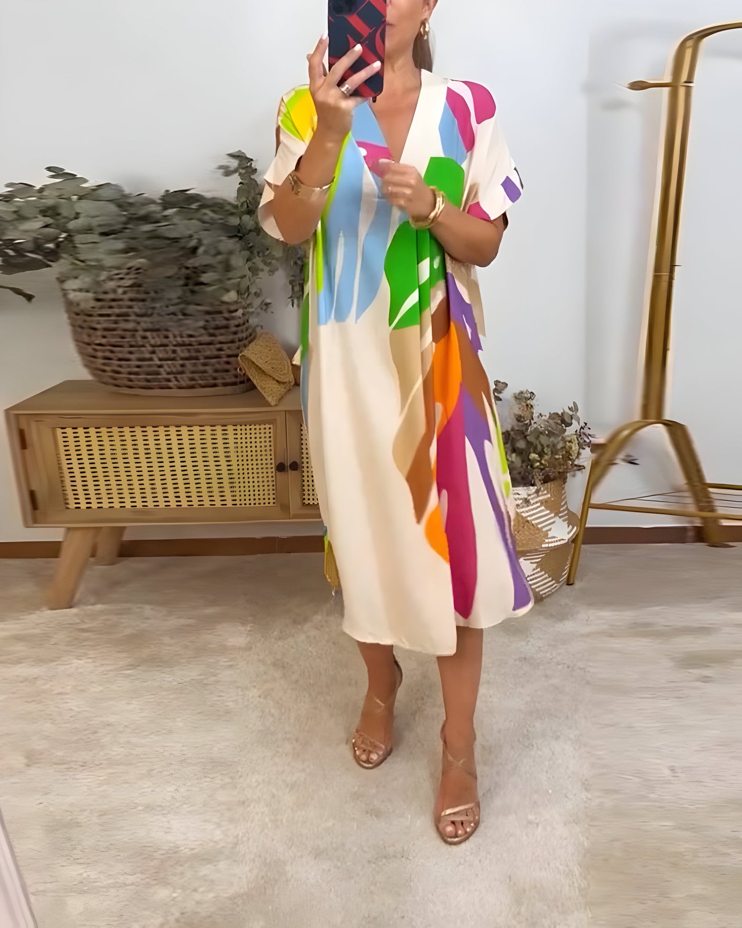 Ailsa | Abstract Print V-Neck Midi Kaftan Dress