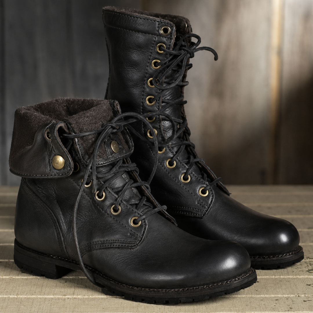 Leon | Boots with Front Laces and Rounded Toe
