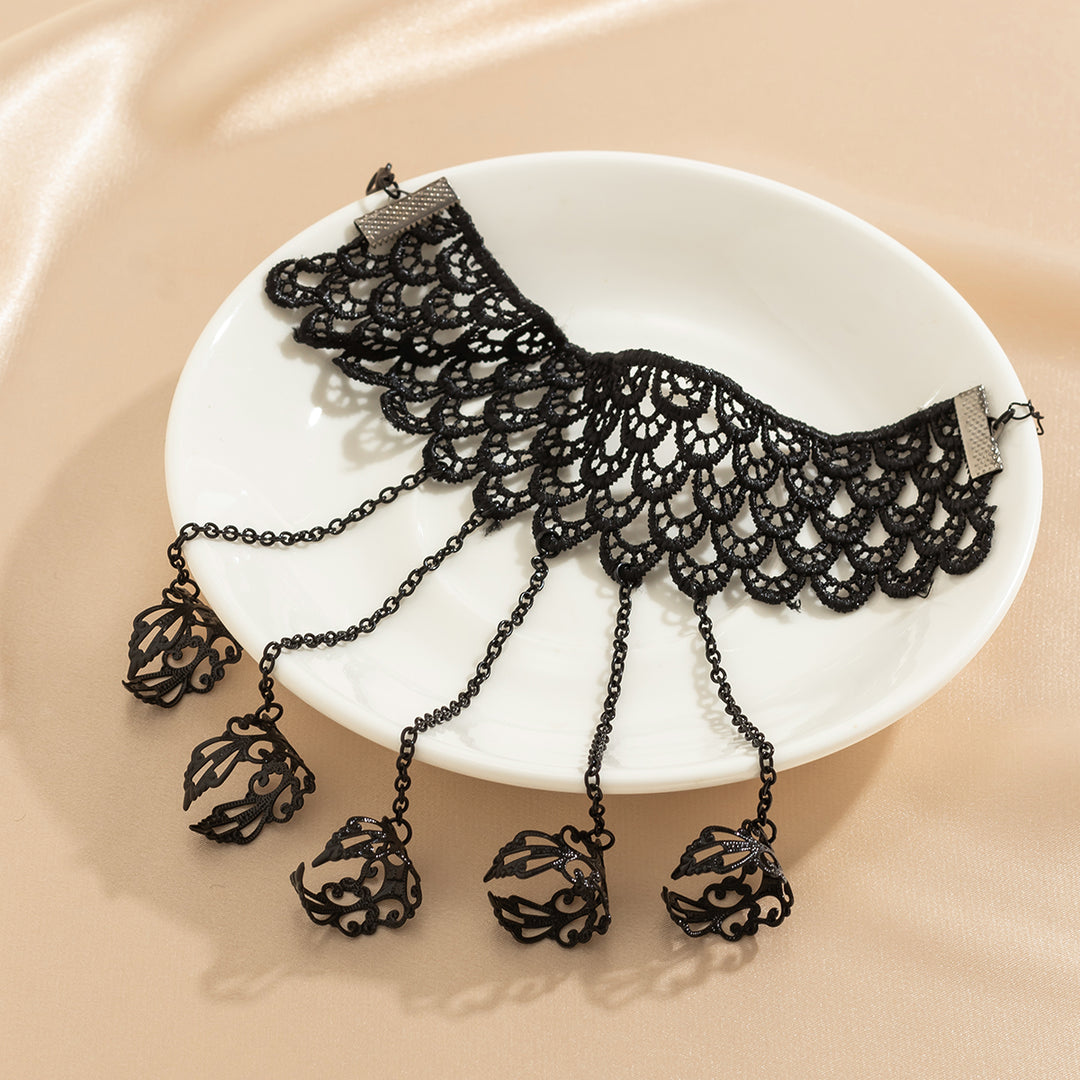 Solarflow | Lace Finger Chain Wrist Bracelet