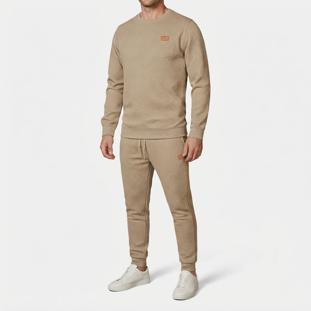 Eric | Loungewear Set With Textured Sweatshirt and Joggers