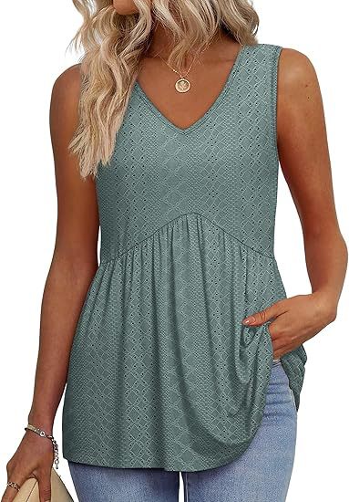 Katheryn | Sleeveless V-Neck Textured Peplum Top