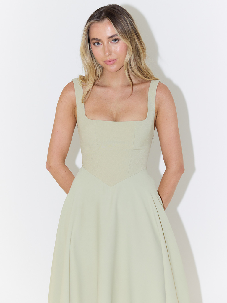 Zinovia | Square Neck Sleeveless Midi Flare Dress