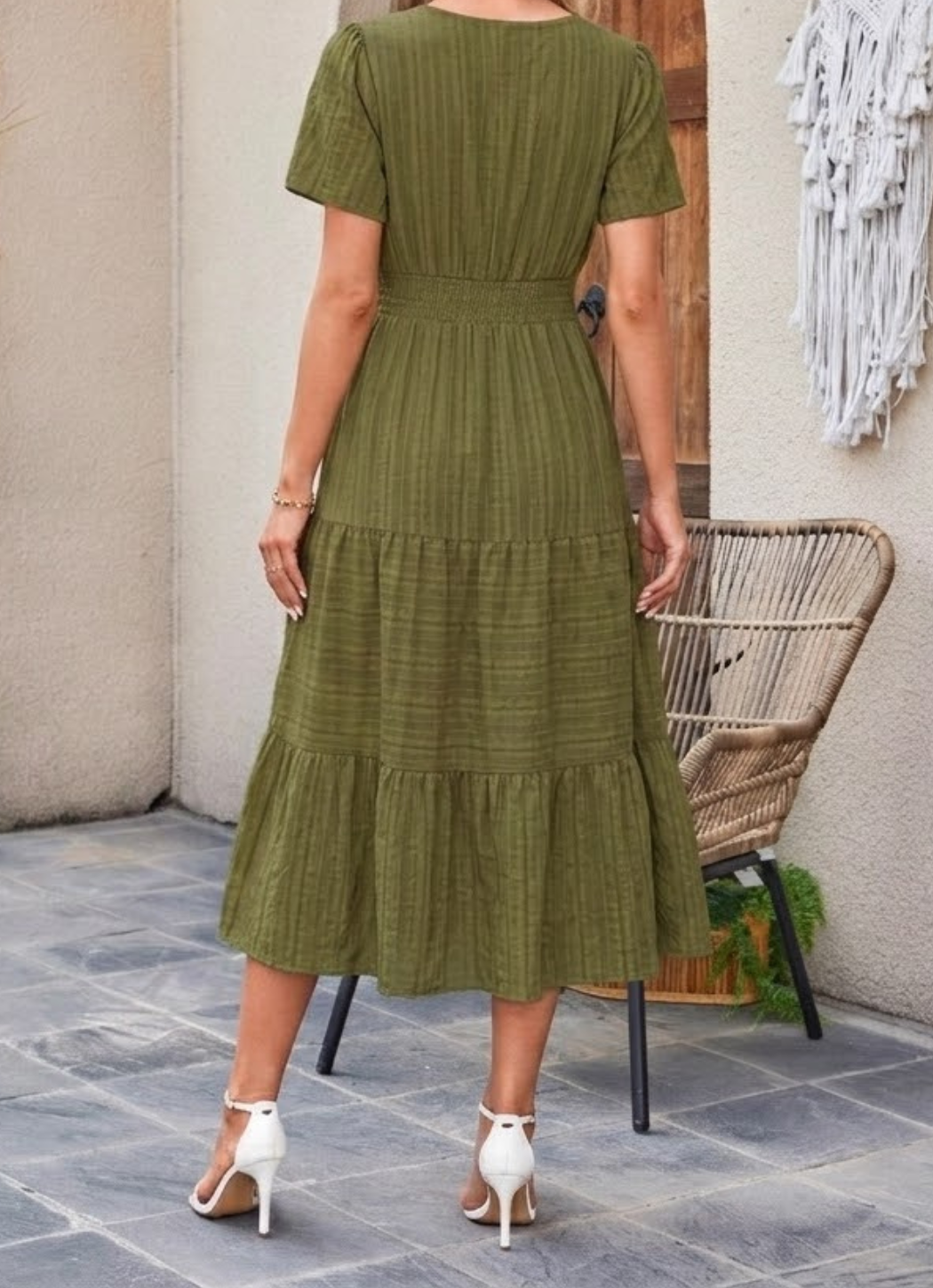 Jikina | Midi Dress with V-Neck Tiered Skirt Pockets