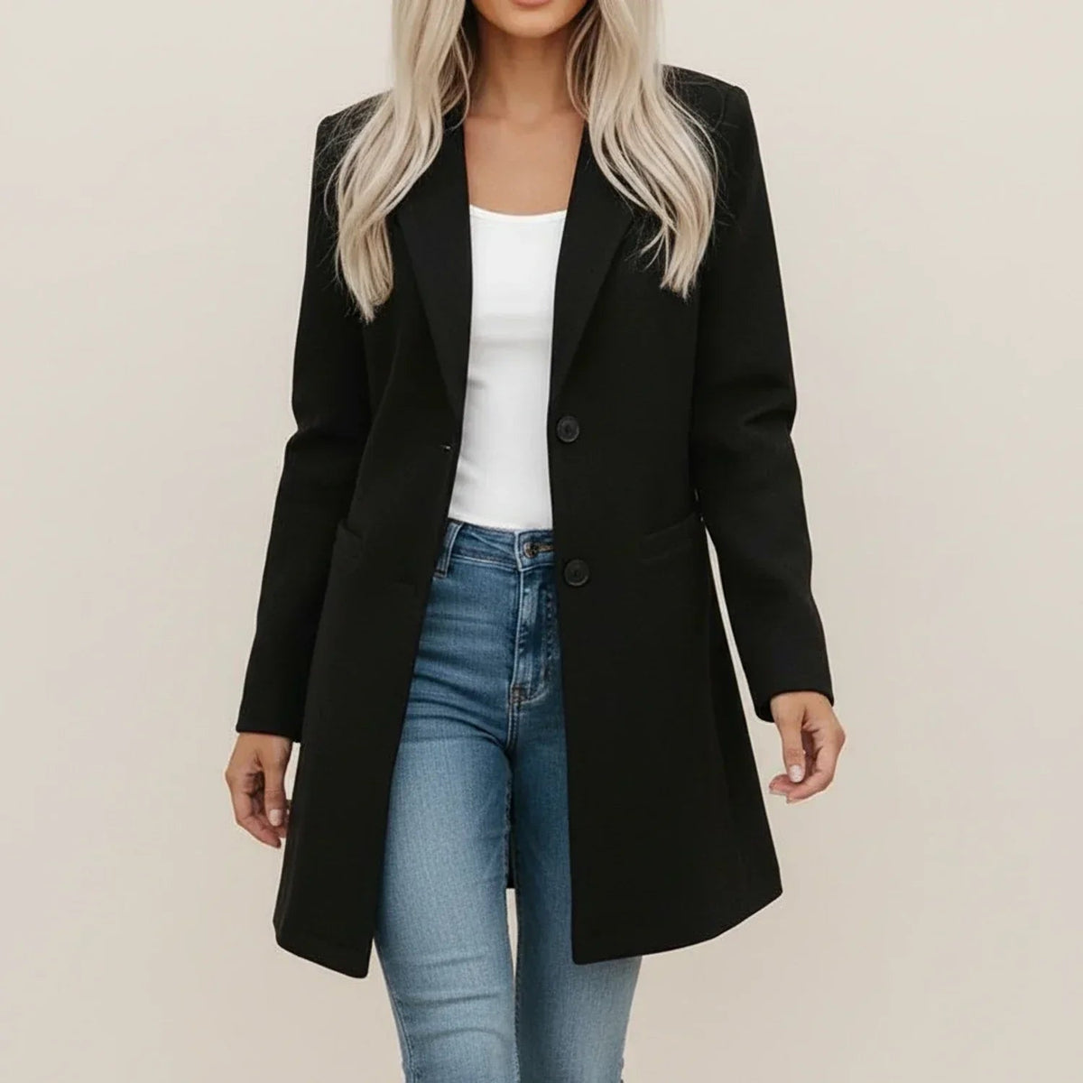 Leonas | Blazer With Wide Lapels and Front Pockets