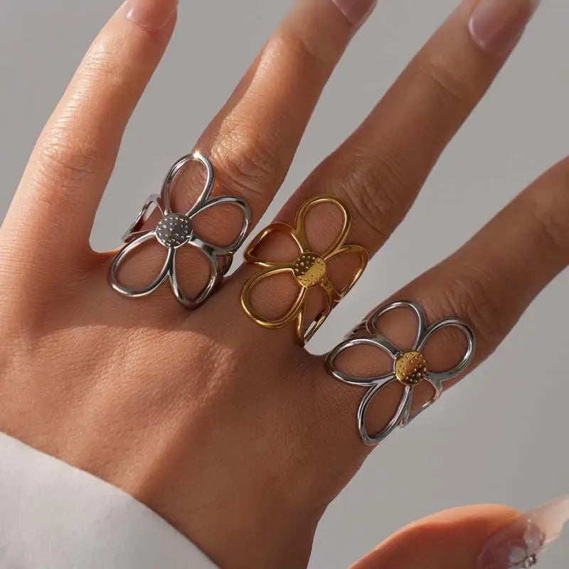Meloni | Adjustable Daisy Flower Open Ring