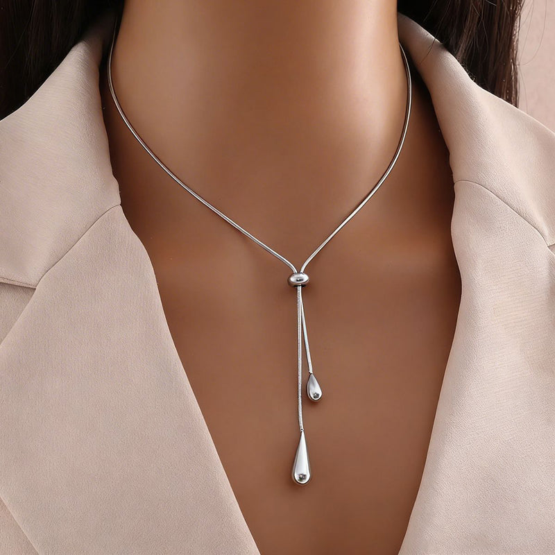 Sillyna | Necklace with Adjustable Double Teardrop Pendants