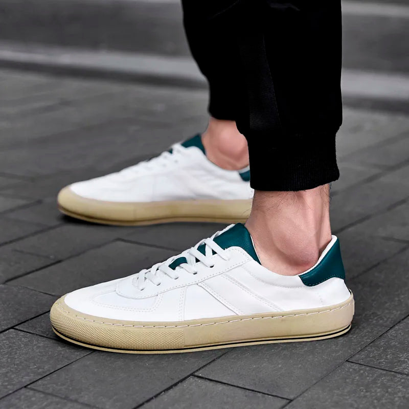 Zimo - Low Top Lace Up Contrast Heel Sneakers