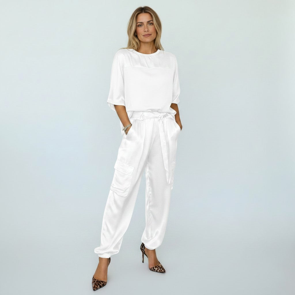 Bresiailda | Two-Piece Set with Short Sleeves and Pockets