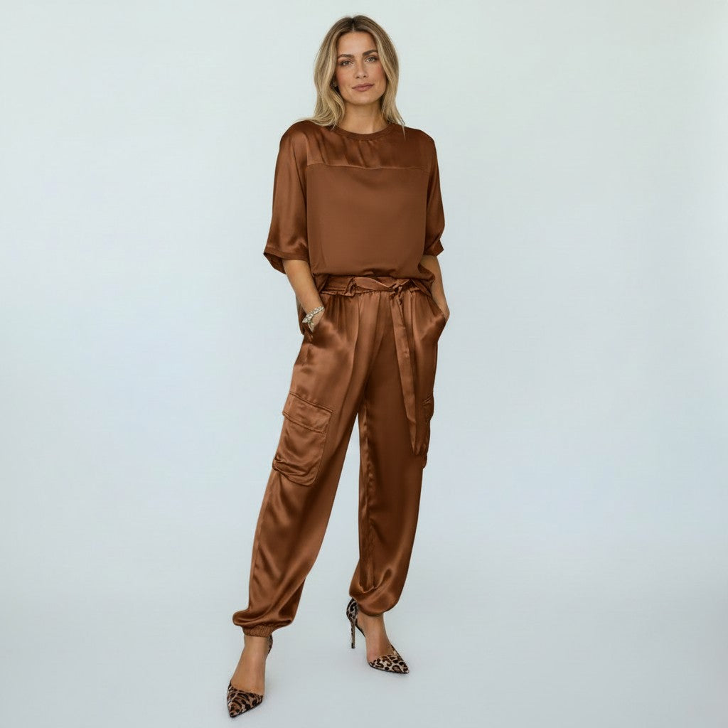 Bresiailda | Two-Piece Set with Short Sleeves and Pockets