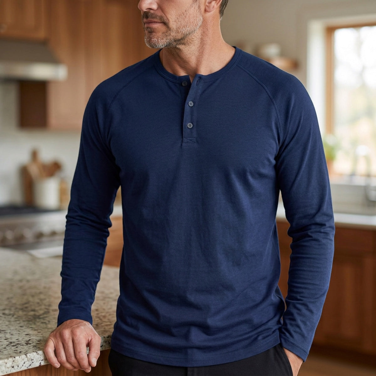 Alan | Henley Shirt With Long Sleeves and Buttons