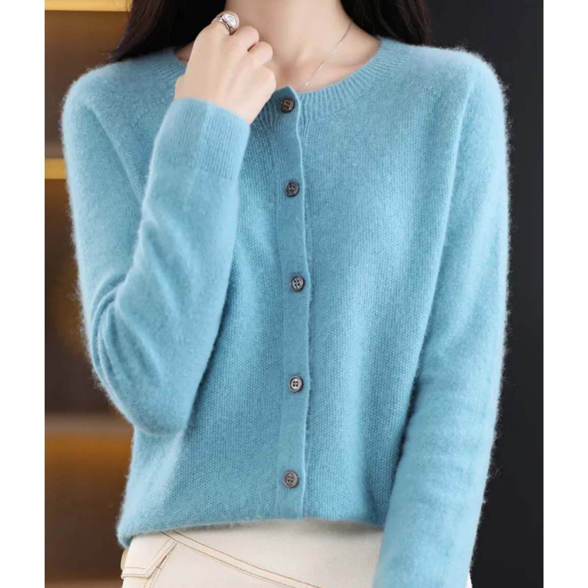 Mary | Cardigan With Round Neck and Long Sleeves