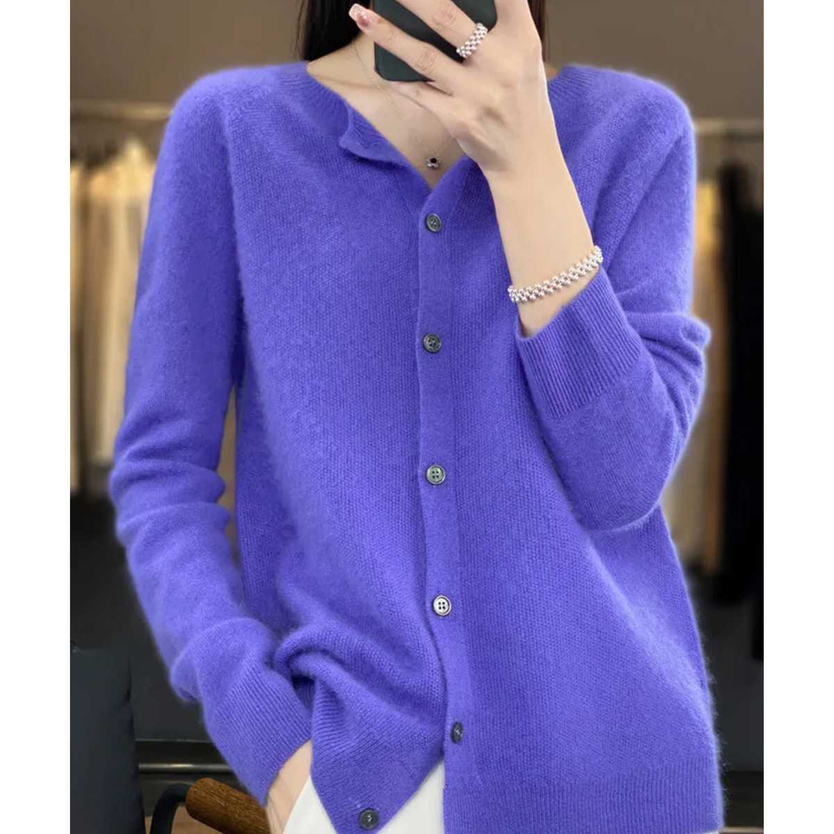 Mary | Cardigan With Round Neck and Long Sleeves