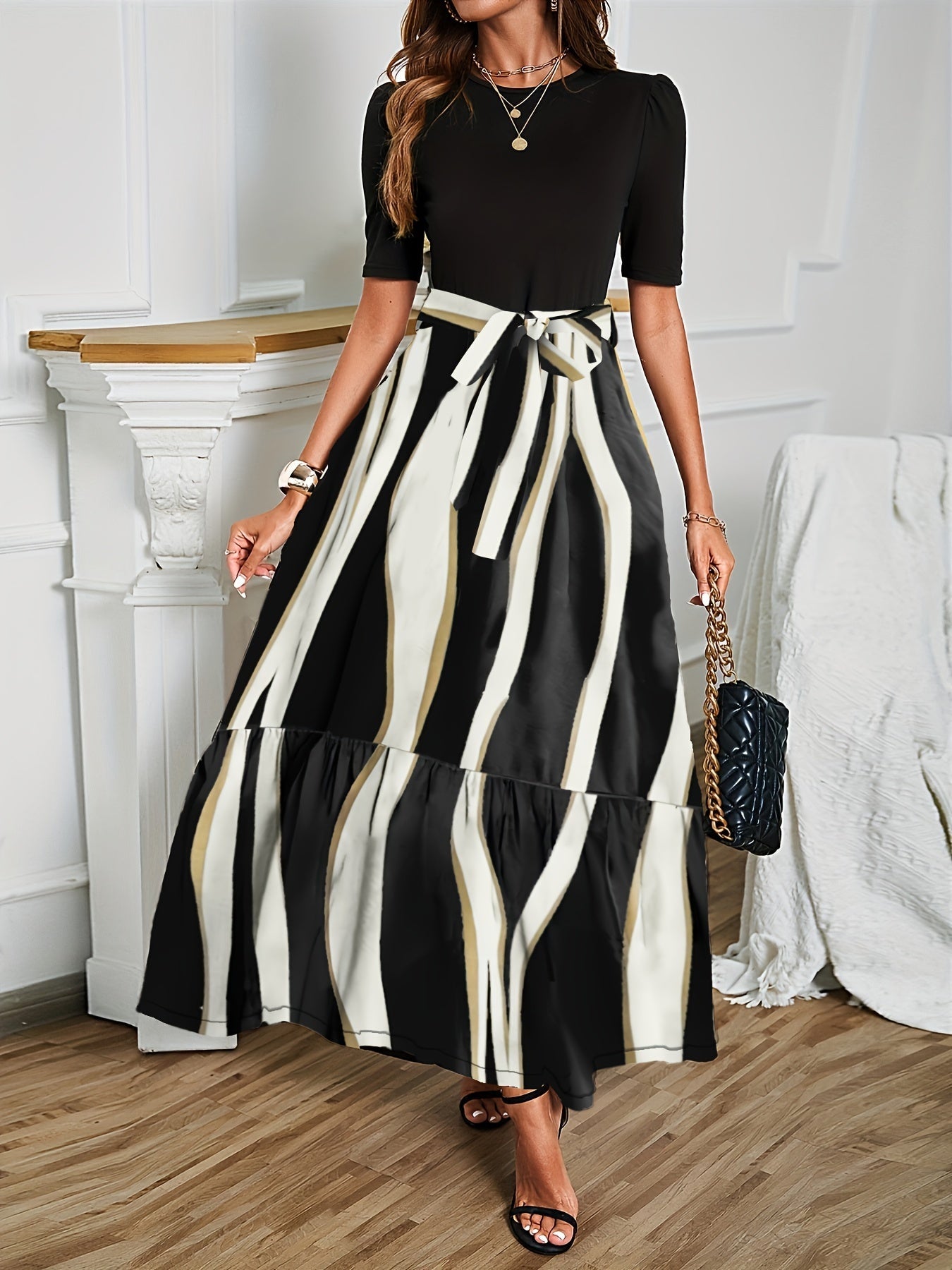 Nuray | Dress with Floral Skirt and Tie Waist