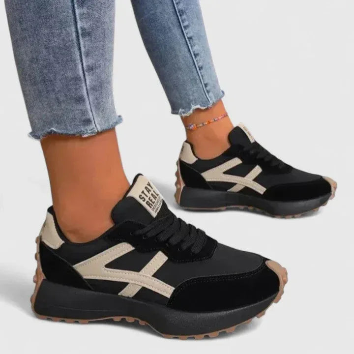 Ortwin | Sneakers With Lace-Up Closure and Contrast Panels