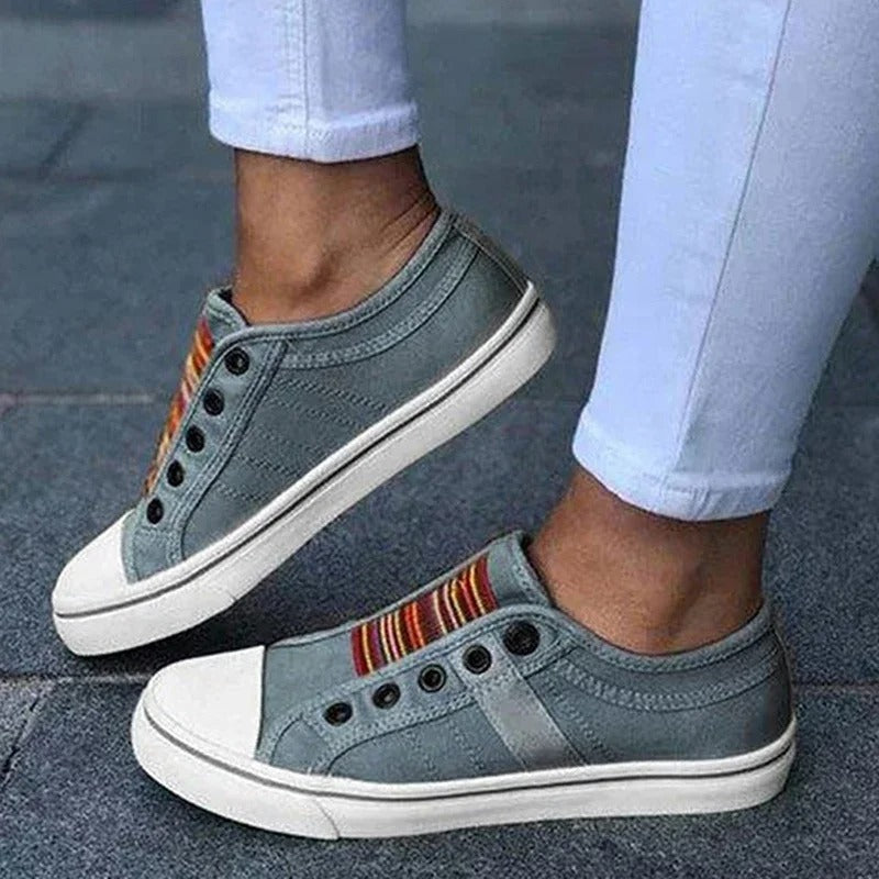 Guldy | Slip On Canvas Sneakers with Striped Panel