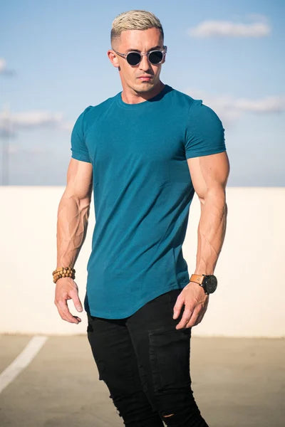 Maxwell - Curved Hem Crewneck T Shirt