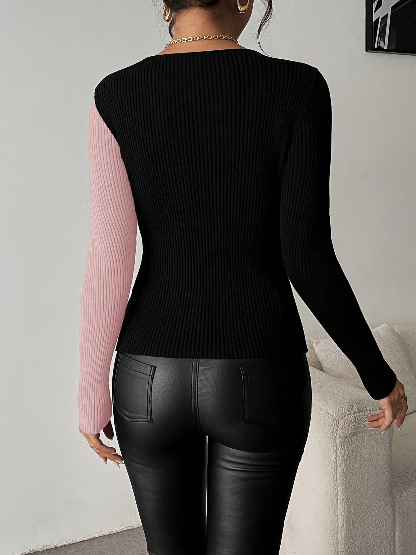 Rachel | Blouse With V-Neck Color-Block Crossover Design
