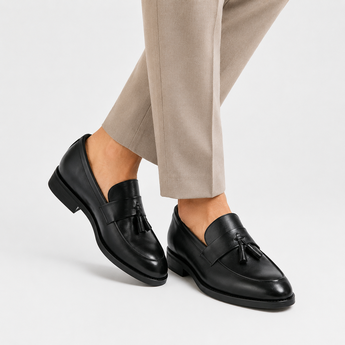Leonides | Loafers With Tassels and Low Block Heels
