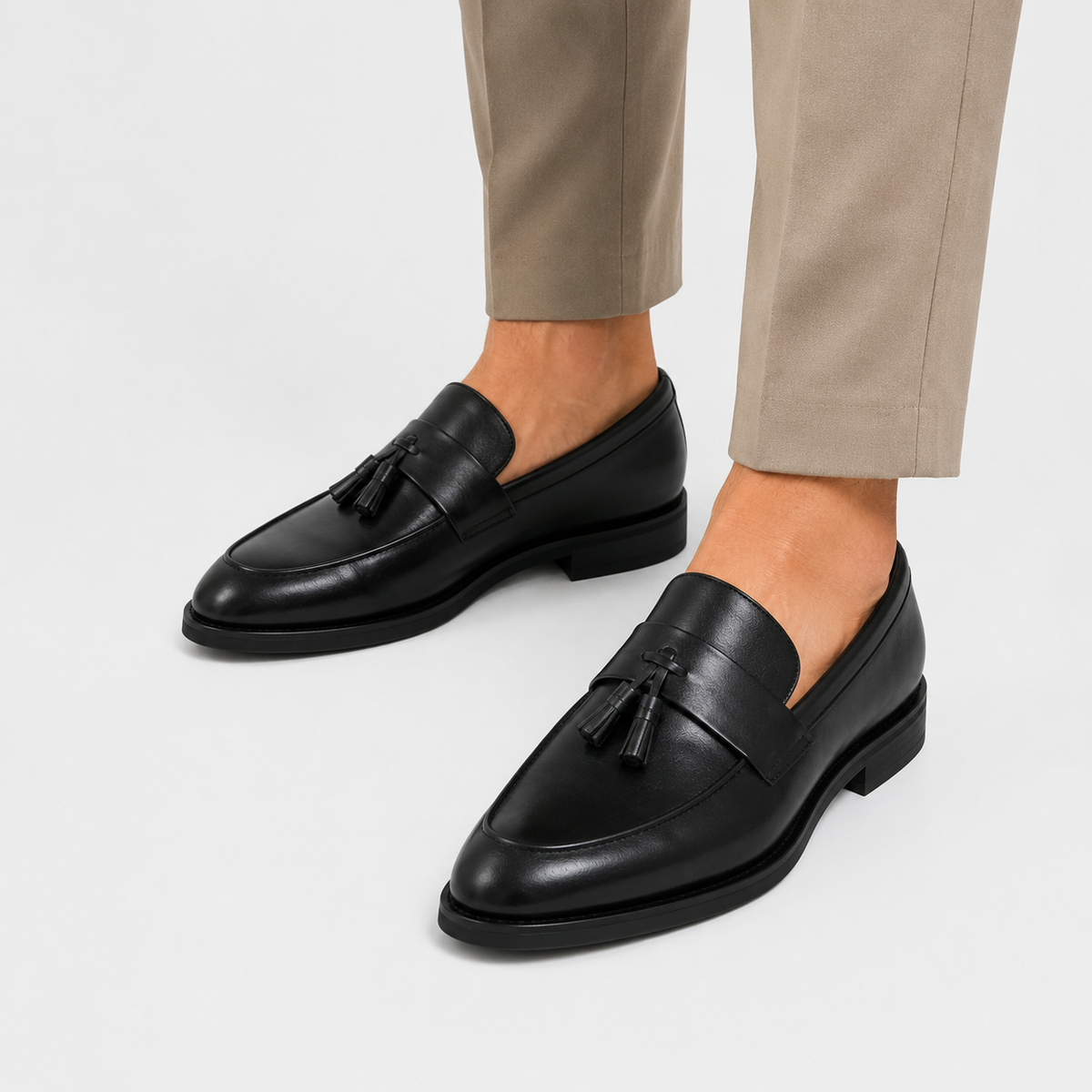 Leonides | Loafers With Tassels and Low Block Heels