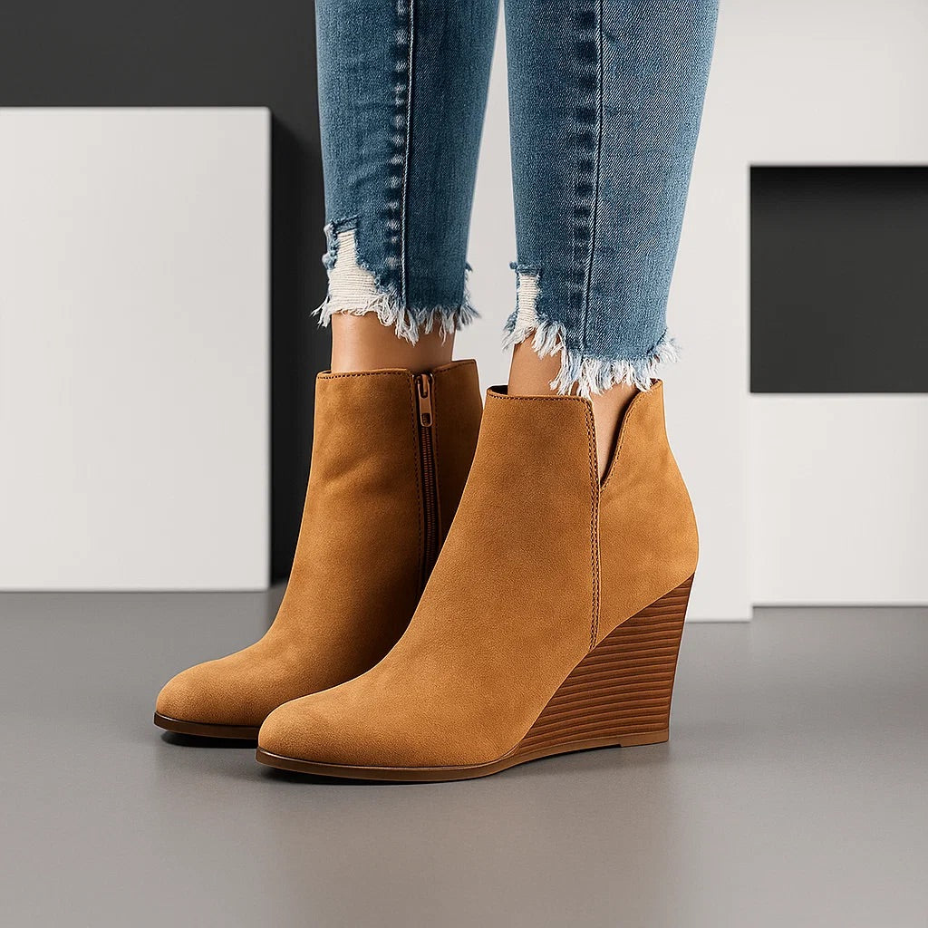 Celina | Ankle Boots With Wedge Heel and Zipper