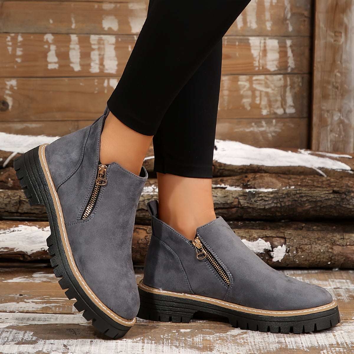 Aileen | Ankle Boots With Side Zipper Lug Sole