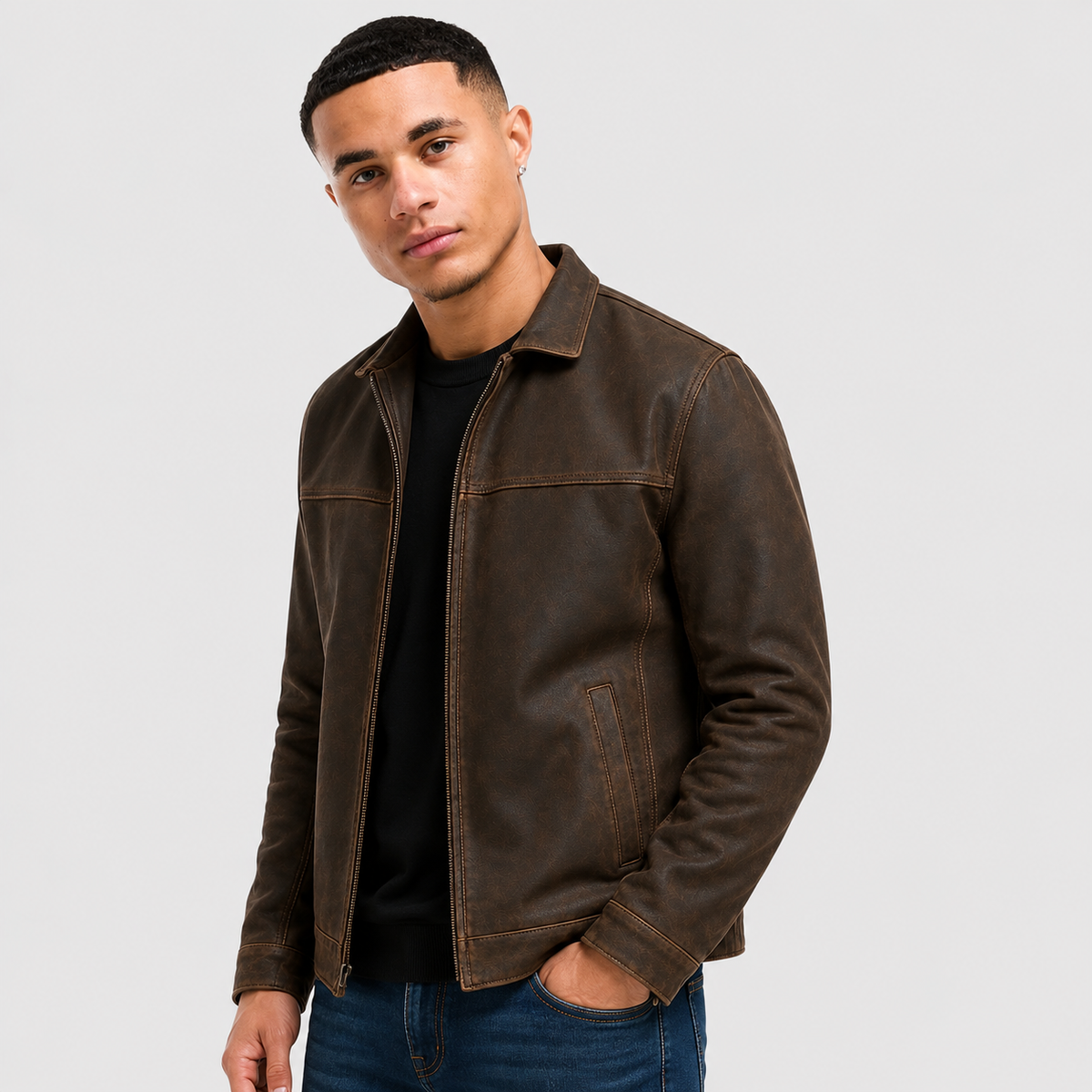 Arcadio | Jacket With Point Collar and Front Zipper