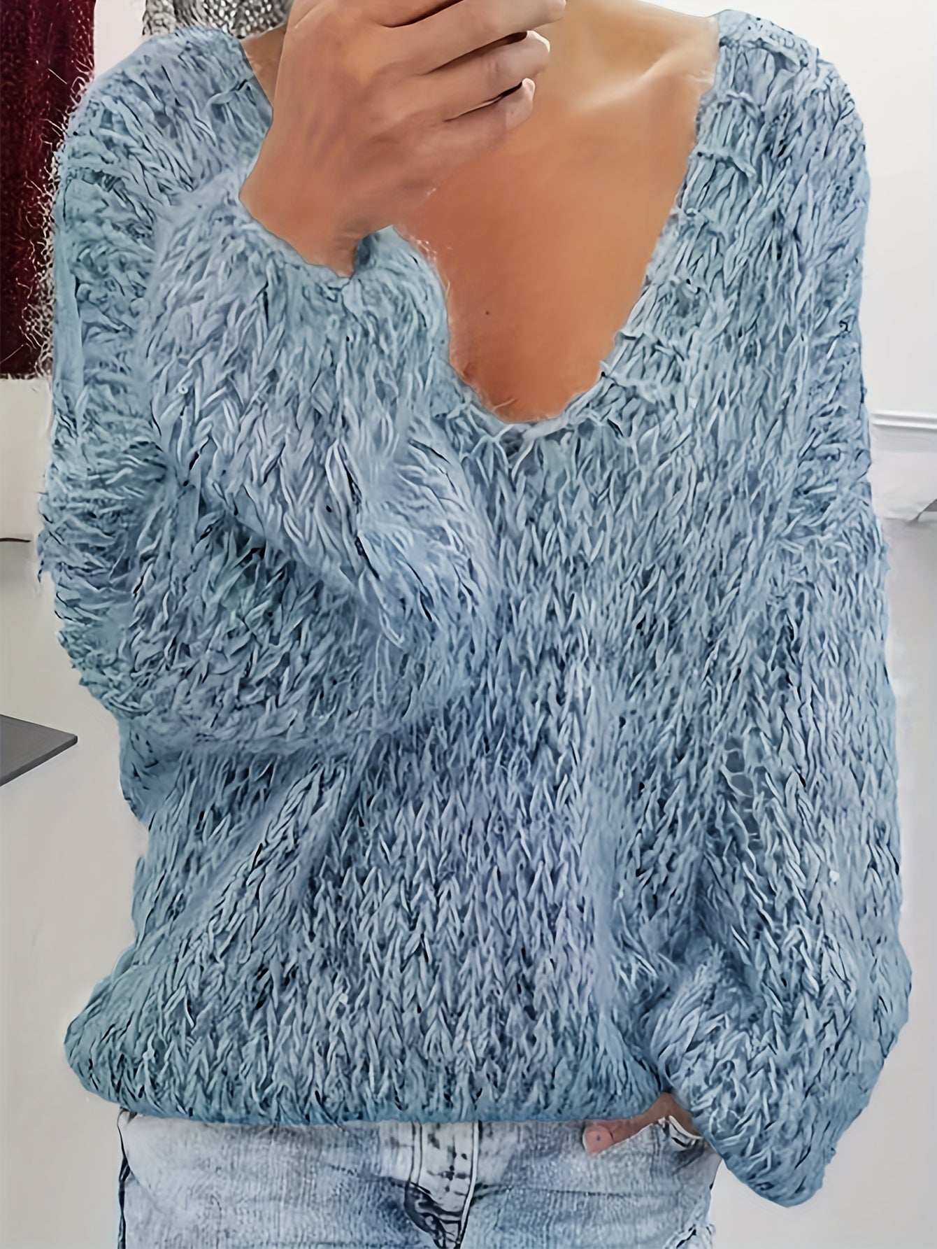 Vriona | Sweater With V-Neck and Long Sleeves