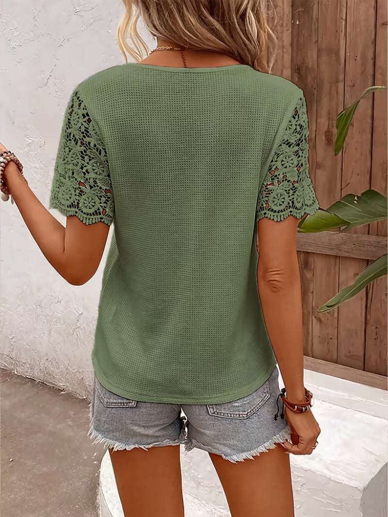 Sinna | Lace Yoke Short Sleeve Henley Top