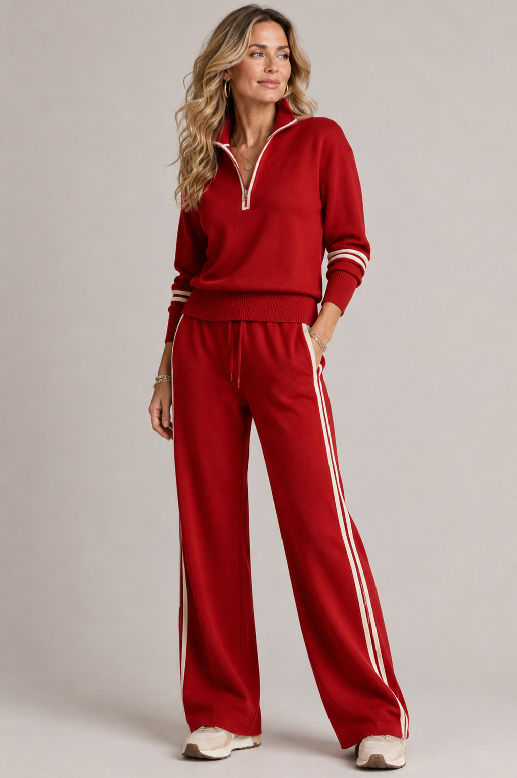 Laverne | Tracksuit with Quarter Zip and Contrast Stripes
