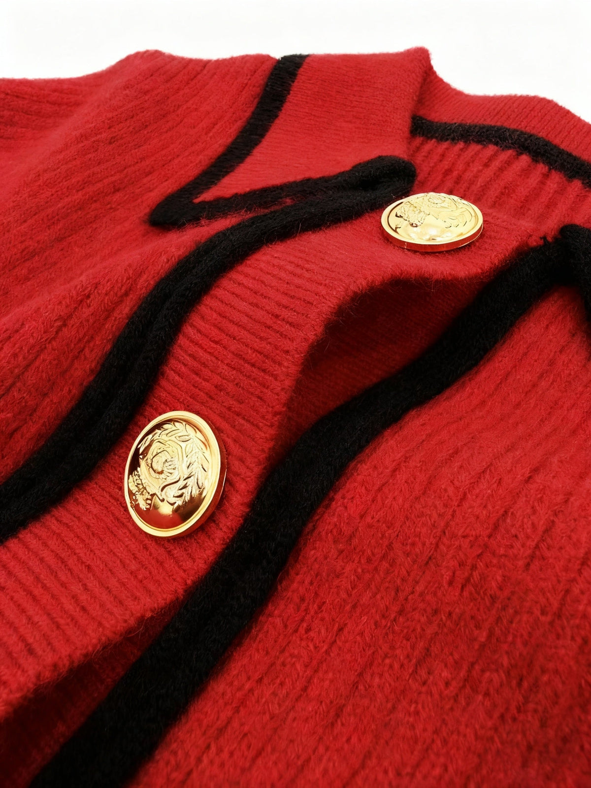 Roweina | Long Sleeve Contrast Trim Button Sweater
