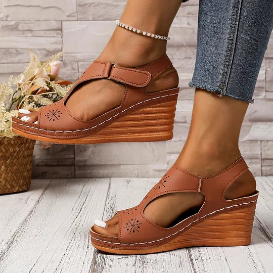 Setia | Wedge Sandals With Floral Cutout Design
