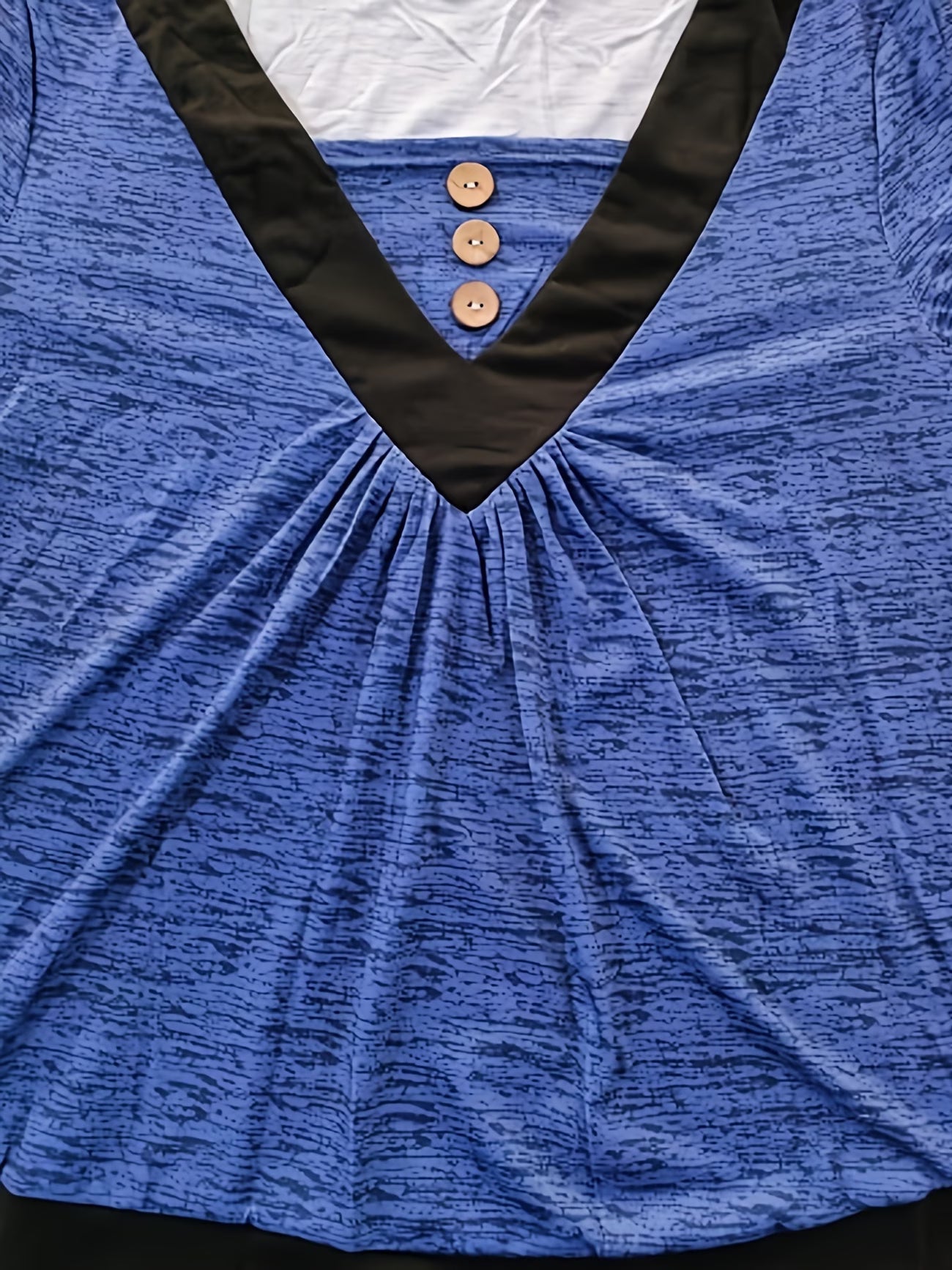 Grisel | V-Neck Three-Quarter Sleeve Tunic