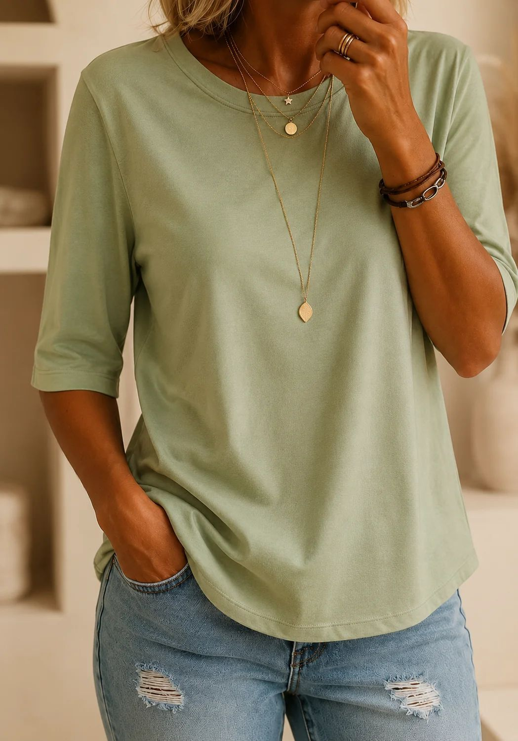 Alivea | Crew Neck Three Quarter Sleeve Top