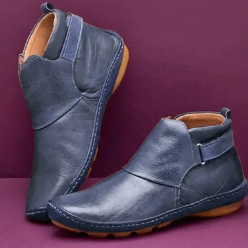 Oriaette | Soft Leather Ankle Boots with Flat Sole