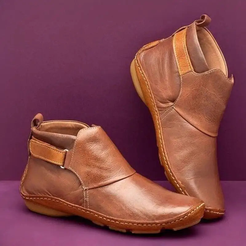 Oriaette | Soft Leather Ankle Boots with Flat Sole