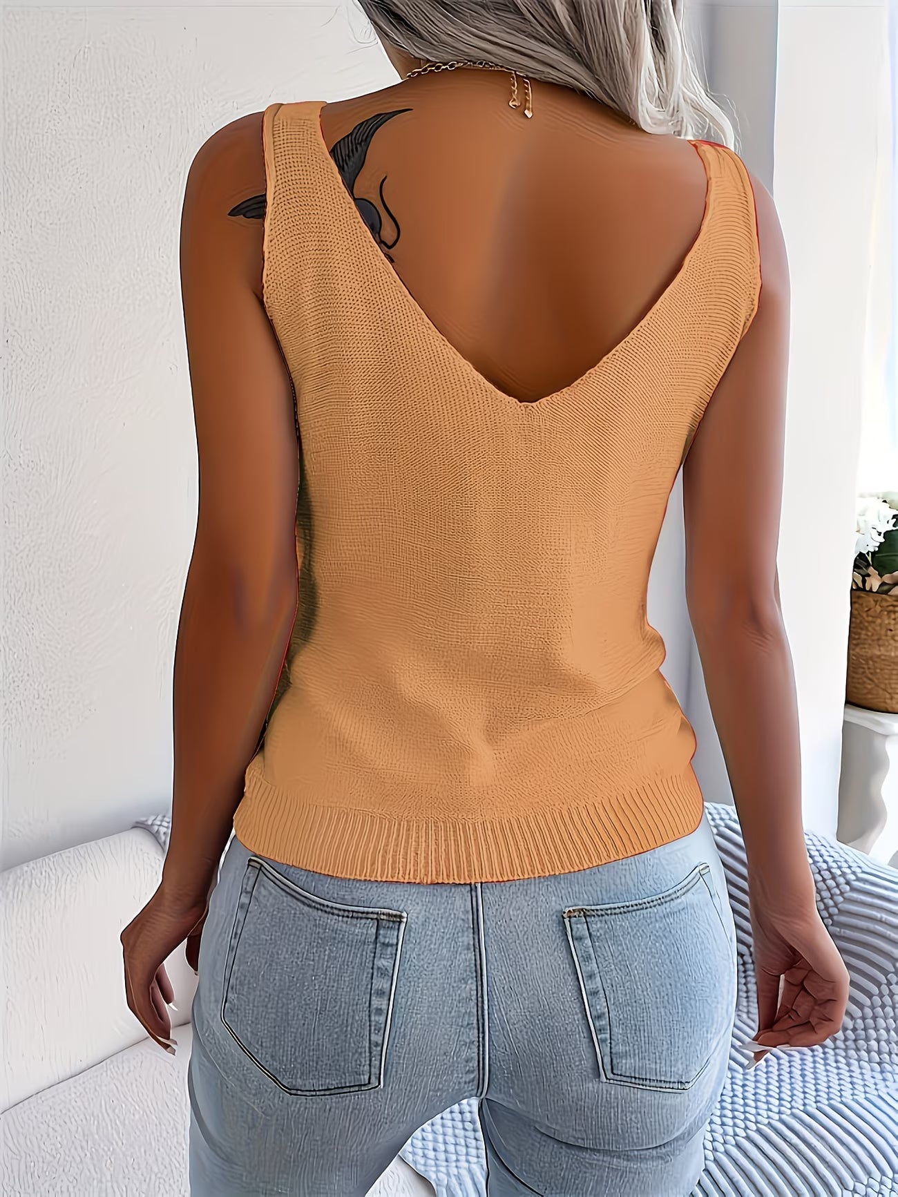 Nayla | Cable Knit V-Neck Sleeveless Sweater Top