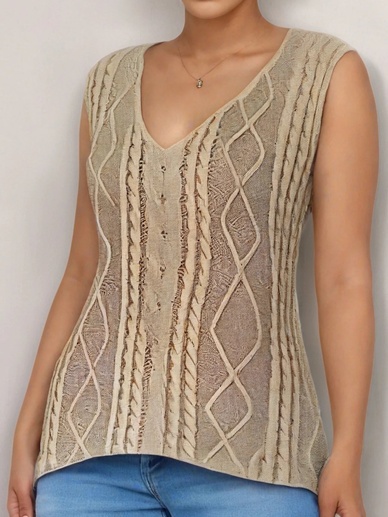 Juno | Sleeveless Cable Knit V-Neck Sweater Top