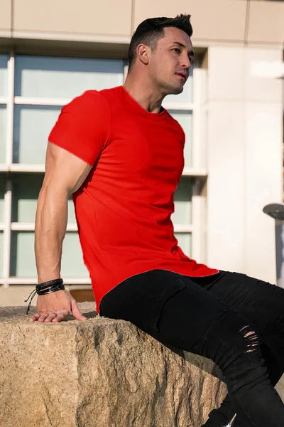 Maxwell - Curved Hem Crewneck T Shirt