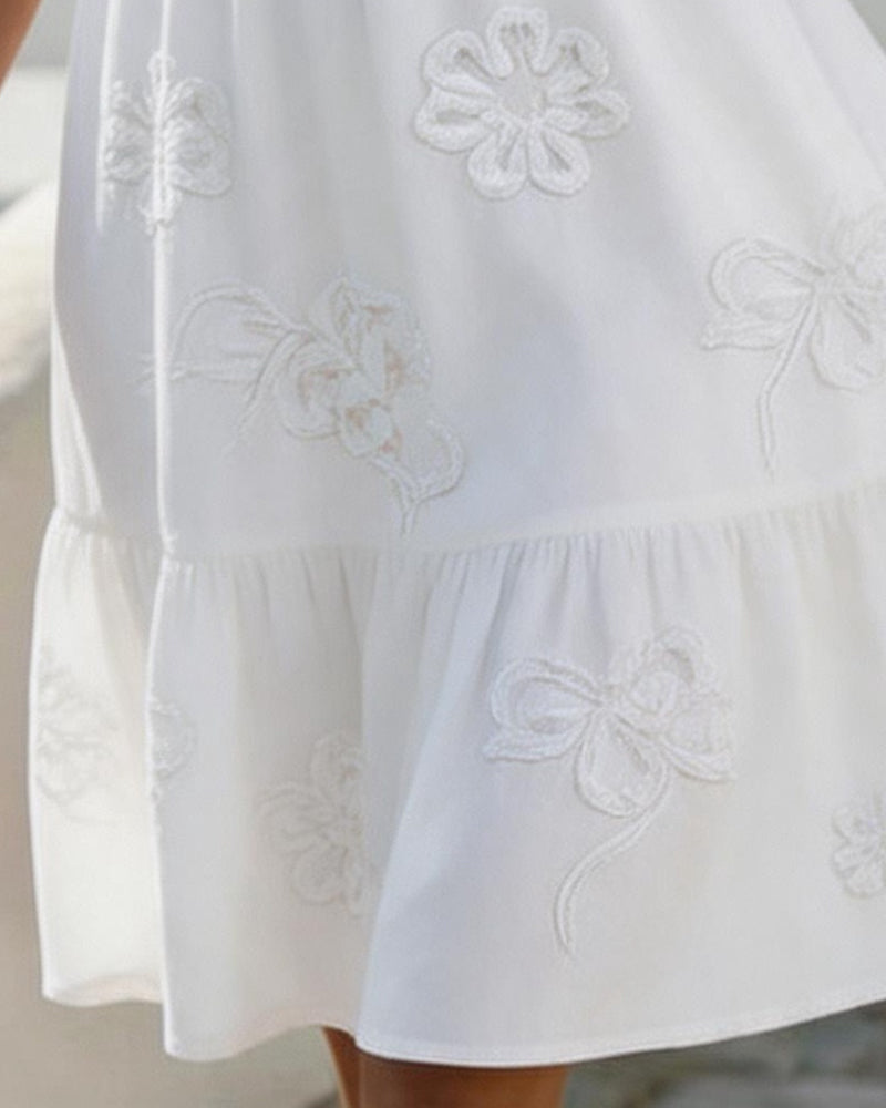 Nija | Dress with V-Neck Ruffles and Floral Embroidery