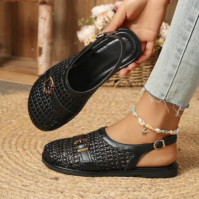 Ghie | Woven Closed Toe Slingback Flat Sandals