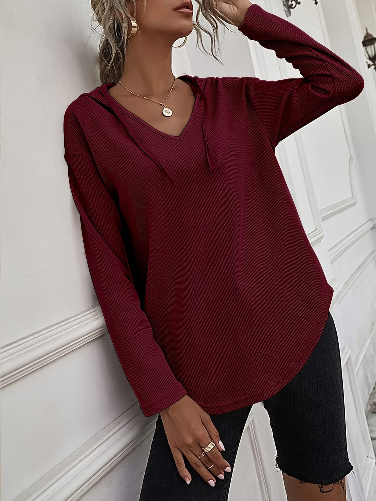 Laurette | Long Sleeve V-Neck Hoodie with Hood