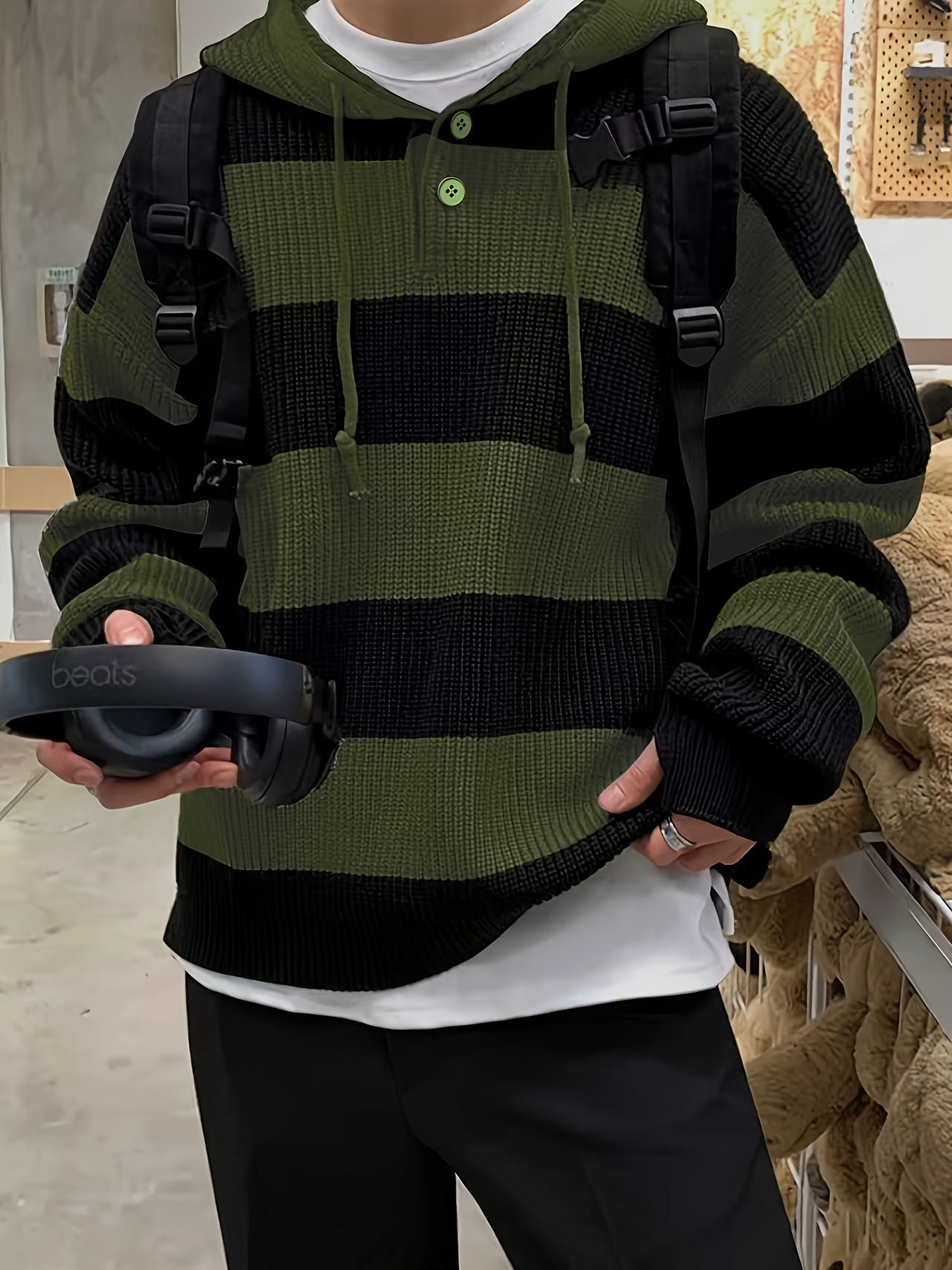 Tenzin | Knitted Hoodie with Oversized Striped Fit