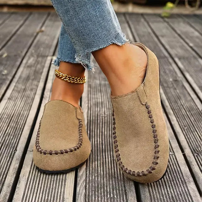 Wendi | Slip-On Closed Toe Suede Clogs
